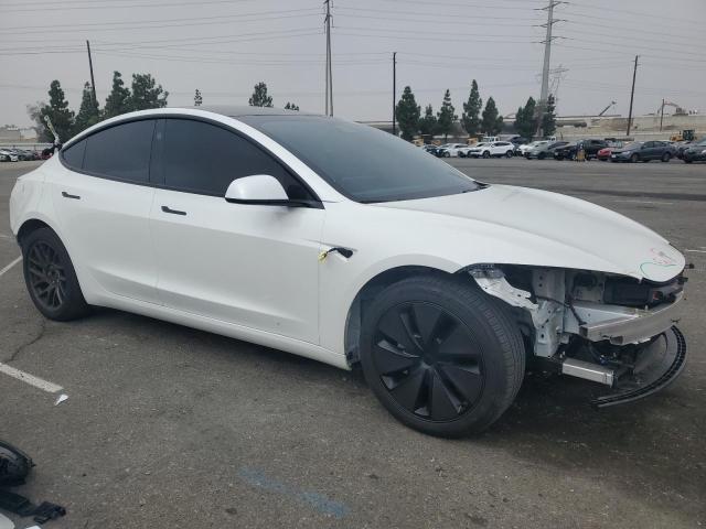 5YJ3E1EB5RF734095 - 2024 TESLA MODEL 3 白色 照片 4