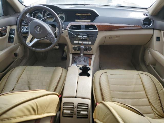 WDDGF8BB4CR192393 - 2012 MERCEDES-BENZ C 300 4MATIC WHITE photo 8