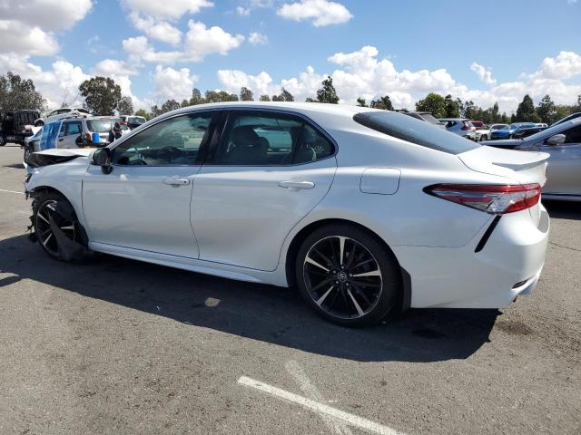 4T1B61HK5JU123723 - 2018 TOYOTA CAMRY XSE Ağ foto 2