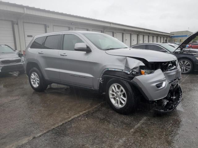 1C4RJFAGXJC190862 - 2018 JEEP GRAND CHER LAREDO 灰色 照片 4