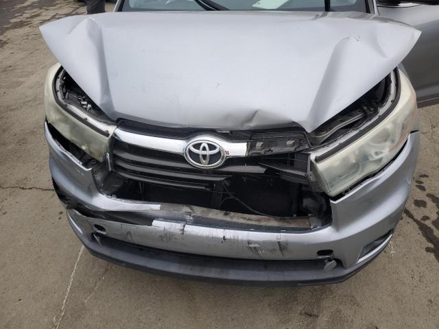 5TDJKRFH4GS285759 - 2016 TOYOTA HIGHLANDER XLE SILVER photo 11