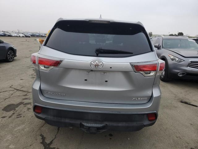 5TDJKRFH4GS285759 - 2016 TOYOTA HIGHLANDER XLE SILVER photo 6