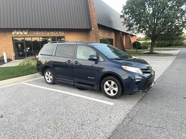 2018 TOYOTA SIENNA LE, 