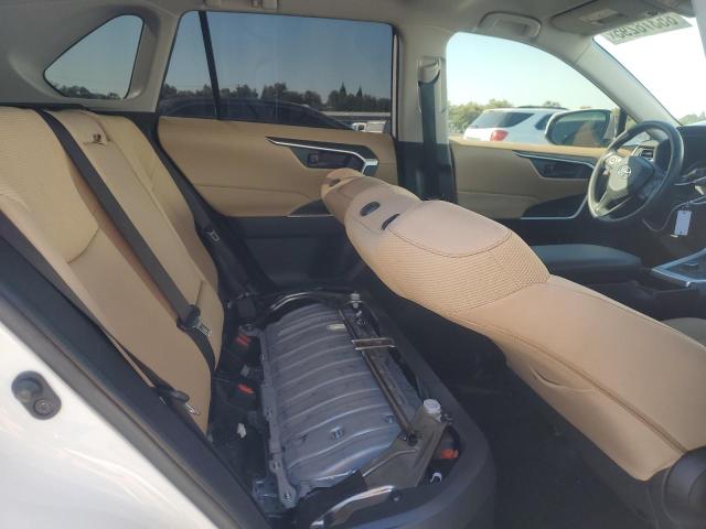 JTMMWRFV4LD044927 - 2020 TOYOTA RAV4 LE WHITE photo 11