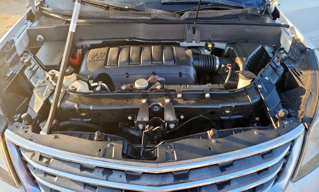 1GNKRHKD8HJ275366 - 2017 CHEVROLET TRAVERSE LT 白色 照片 12