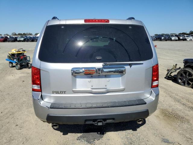5FNYF3H57BB047114 - 2011 HONDA PILOT EXL SILVER photo 6