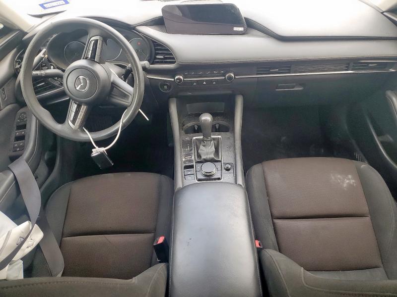 JM1BPAAL9M1327080 - 2021 MAZDA 3 შავი ფოტო 8