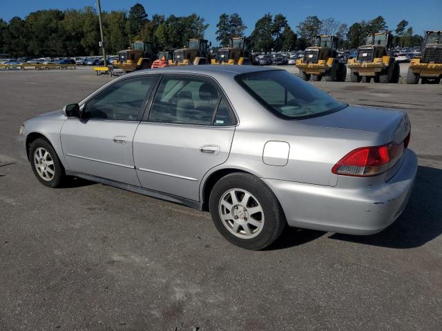1HGCG66822A172750 - 2002 HONDA ACCORD EX 银色 照片 2