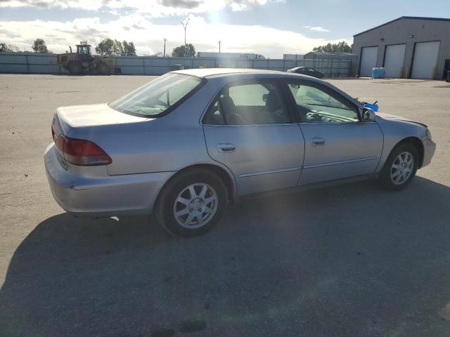 1HGCG66822A172750 - 2002 HONDA ACCORD EX 银色 照片 3