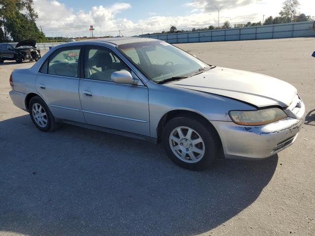 1HGCG66822A172750 - 2002 HONDA ACCORD EX 银色 照片 4