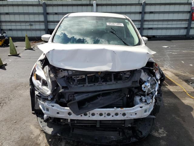 1FADP5AU5JL105876 - 2018 FORD C-MAX SE Ақ фото 5