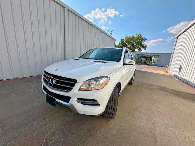 4JGDA5HB0EA356401 - 2014 MERCEDES-BENZ ML 350 4MATIC WHITE photo 2