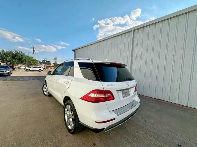 4JGDA5HB0EA356401 - 2014 MERCEDES-BENZ ML 350 4MATIC WHITE photo 3