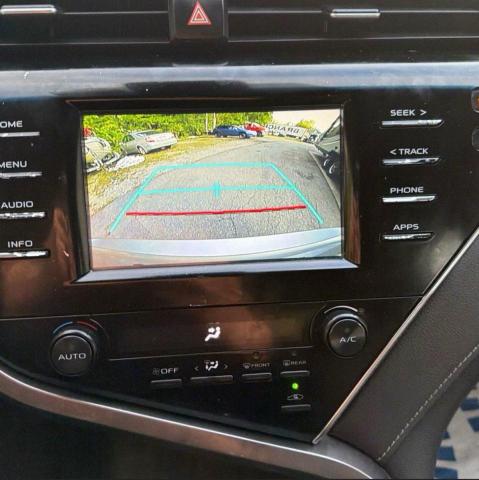 JTNB11HK1J3034946 - 2018 TOYOTA CAMRY L 银色 照片 11