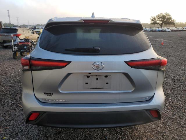 5TDGZRAH6MS535415 - 2021 TOYOTA HIGHLANDER XLE SILVER photo 6