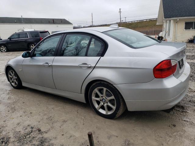 WBAVA33558KX87746 - 2008 BMW 3 SERIES I Արծաթագույն լուսանկար 2