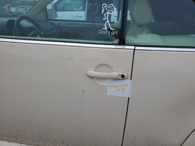 3VWRW3AL7AM010374 - 2010 VOLKSWAGEN NEW BEETLE CREAM photo 12