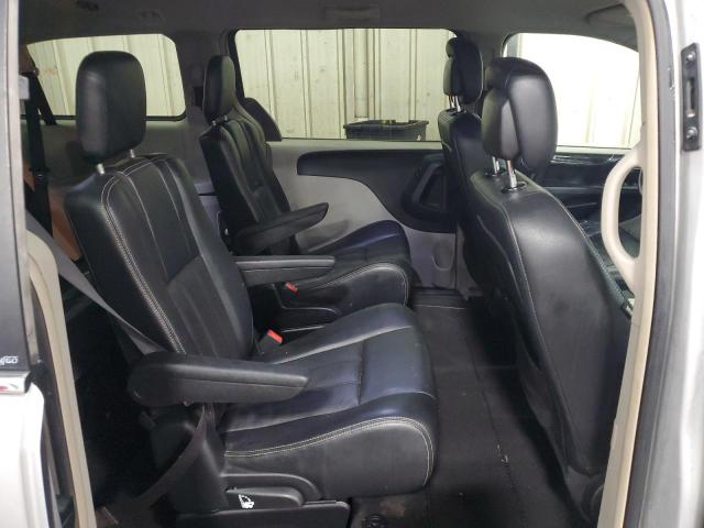 2C4RC1BG8CR239921 - 2012 CHRYSLER TOWN & COU TOURING SILVER photo 11