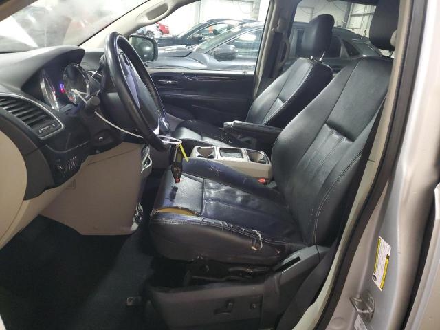 2C4RC1BG8CR239921 - 2012 CHRYSLER TOWN & COU TOURING SILVER photo 7