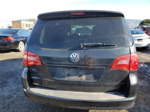 2C4RVAAG8ER144743 - 2014 VOLKSWAGEN ROUTAN S CHARCOAL photo 6
