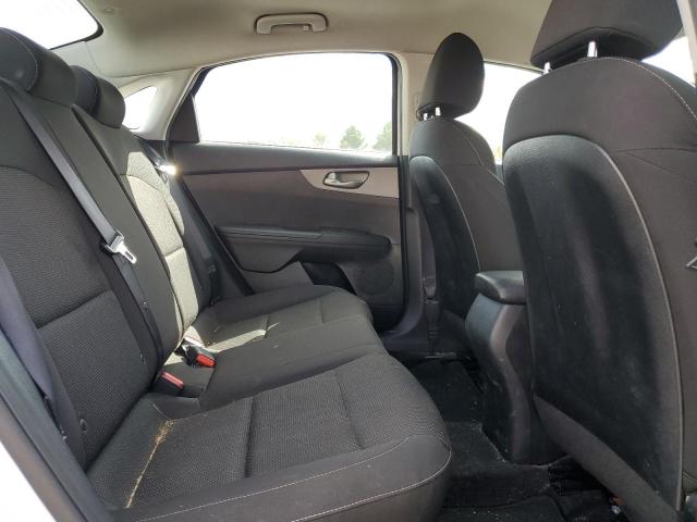 3KPF24AD4LE174534 - 2020 KIA FORTE FE 白色 照片 10