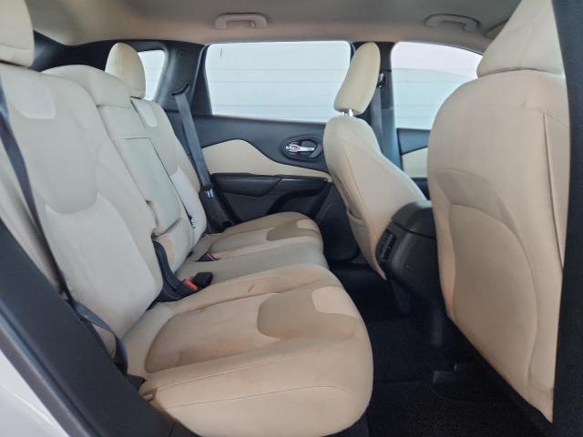 1C4PJLAB3GW149331 - 2016 JEEP CHEROKEE SPORT WHITE photo 11