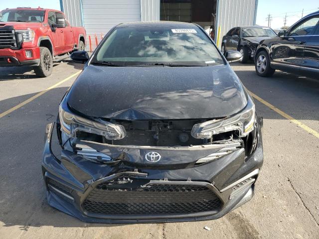 5YFP4RCE0LP011749 - 2020 TOYOTA COROLLA SE 黑色 照片 5