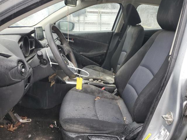 3MYDLBYV3JY315095 - 2018 TOYOTA YARIS IA 银色 照片 7