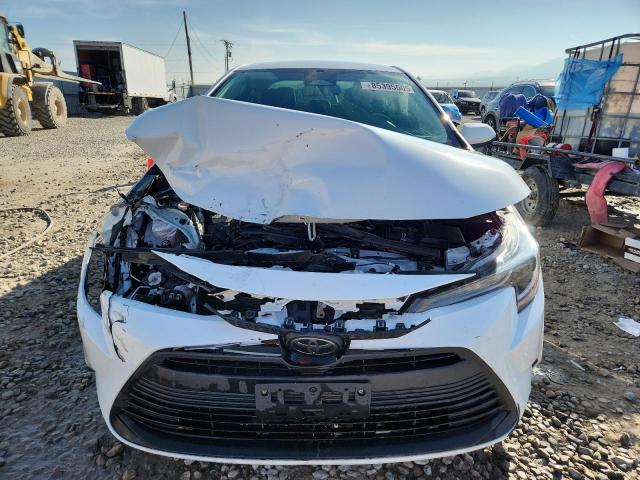 5YFB4MDE0PP038239 - 2023 TOYOTA COROLLA LE WHITE photo 5