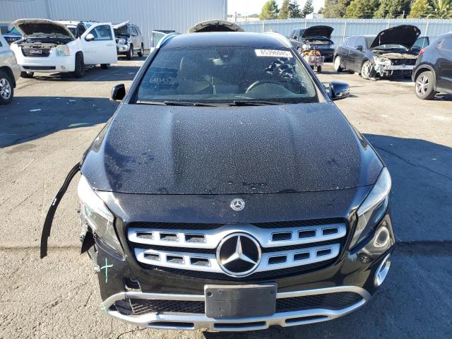 WDCTG4EB6JJ440367 - 2018 MERCEDES-BENZ GLA 250 Қара фото 5