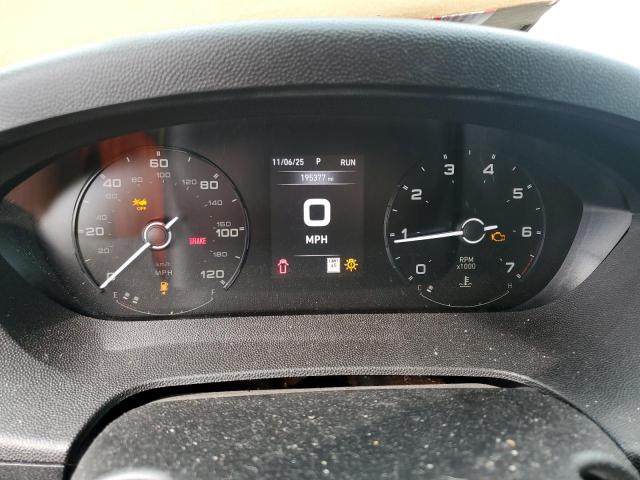 3C6LRVDG3NE123420 - 2022 RAM PROMASTER 2500 HIGH SILVER photo 9