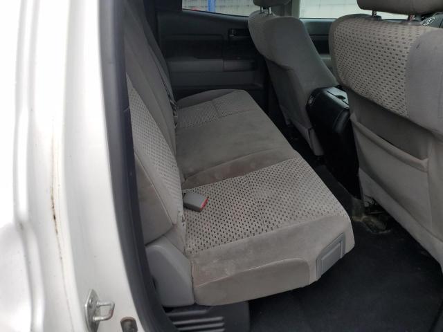 5TFRM5F18CX048530 - 2012 TOYOTA TUNDRA DOUBLE CAB SR5 WHITE photo 10