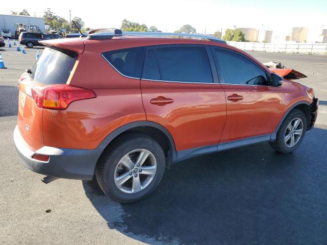 2T3RFREV6FW287752 - 2015 TOYOTA RAV4 XLE ORANGE photo 3