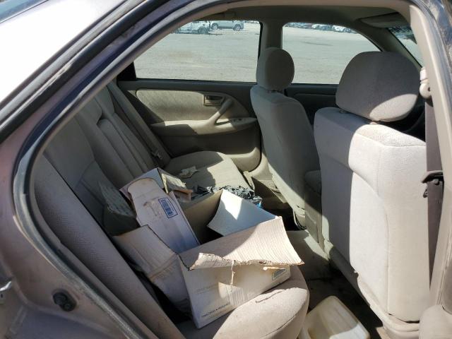 4T1BG22K5XU469940 - 1999 TOYOTA CAMRY CE SILVER photo 10