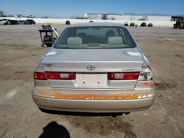 4T1BG22K5XU469940 - 1999 TOYOTA CAMRY CE SILVER photo 6
