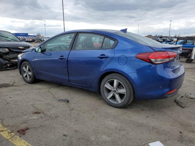 3KPFL4A78JE260885 - 2018 KIA FORTE LX ლურჯი ფოტო 2