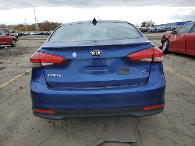 3KPFL4A78JE260885 - 2018 KIA FORTE LX ლურჯი ფოტო 6