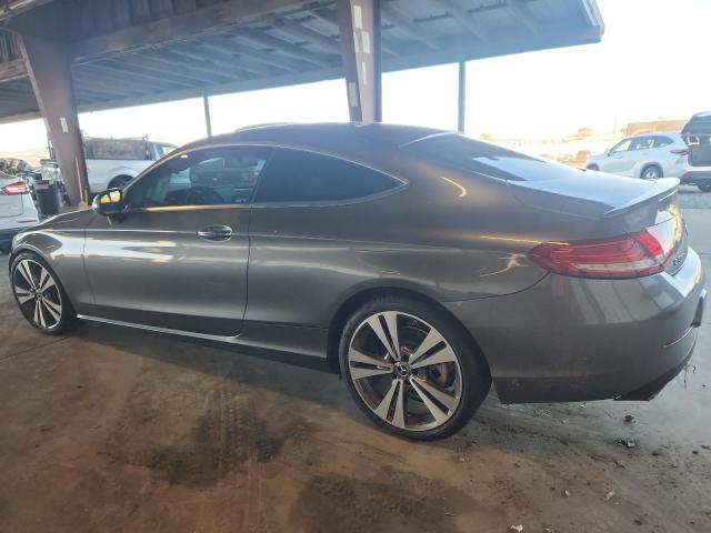 WDDWJ4JB9HF564033 - 2017 MERCEDES-BENZ C 300 GRAY photo 2