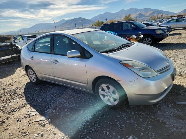 JTDKB20U140041910 - 2004 TOYOTA PRIUS 银色 照片 4