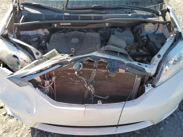 5TDYZ3DC7HS784197 - 2017 TOYOTA SIENNA XLE WHITE photo 12