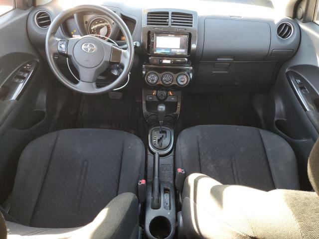 JTKKU104X8J015058 - 2008 TOYOTA SCION XD RED photo 8