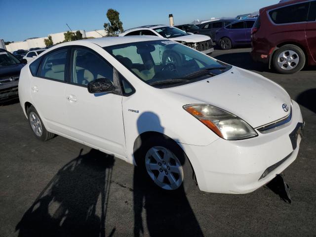 JTDKB20U677558034 - 2007 TOYOTA PRIUS WHITE photo 4