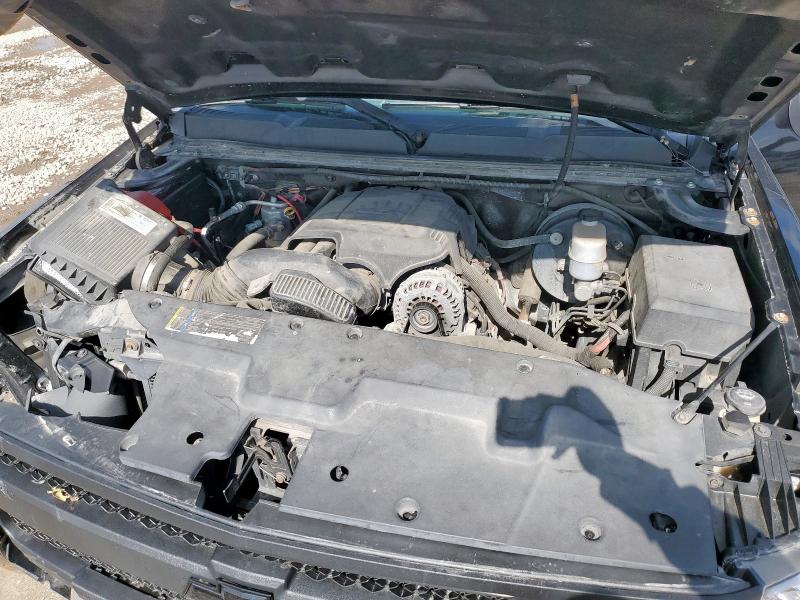 3GCEC13JX8G108589 - 2008 CHEVROLET SILVERADO C1500 BLACK photo 11