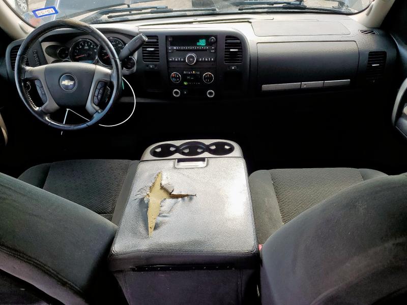 3GCEC13JX8G108589 - 2008 CHEVROLET SILVERADO C1500 BLACK photo 8