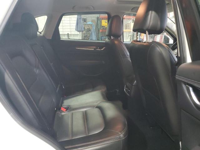 JM3KFBDL5H0101934 - 2017 MAZDA CX-5 GRAND TOURING WHITE photo 11