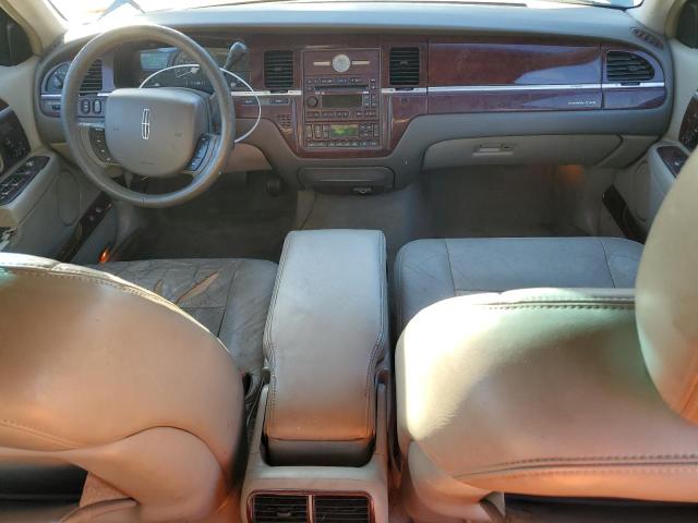 1LNHM81W25Y670839 - 2005 LINCOLN TOWN CAR SIGNATURE GREEN photo 8