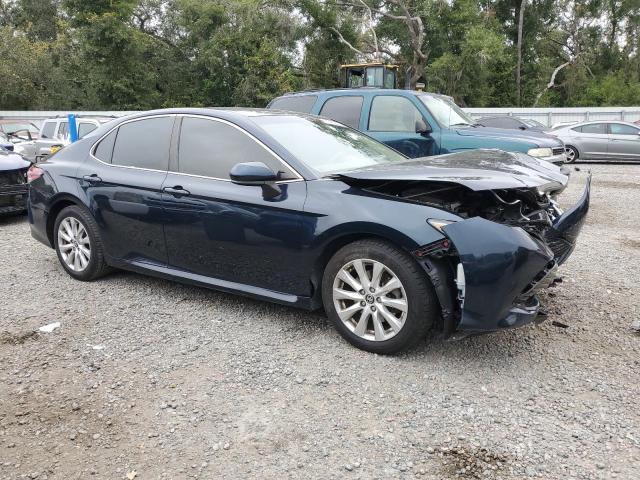 4T1C11AK0LU982749 - 2020 TOYOTA CAMRY LE BLACK photo 4