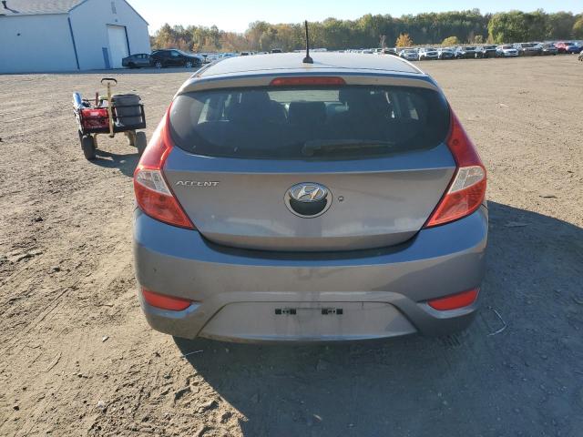 KMHCT5AE6GU237621 - 2016 HYUNDAI ACCENT SE GRAY photo 6