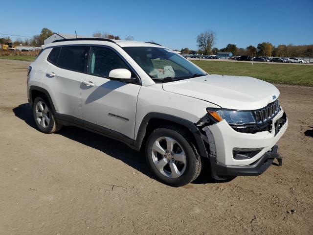 3C4NJCBB5MT501820 - 2021 JEEP COMPASS LATITUDE თეთრი ფოტო 4