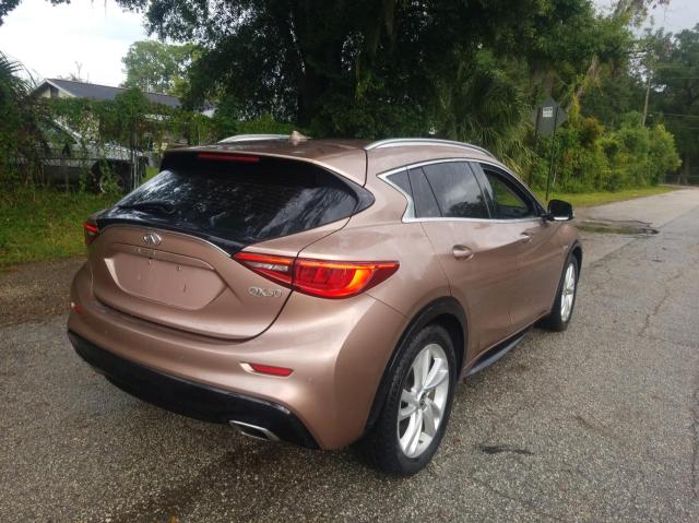 SJKCH5CP7HA018946 - 2017 INFINITI QX30 BASE ყავისფერი ფოტო 4